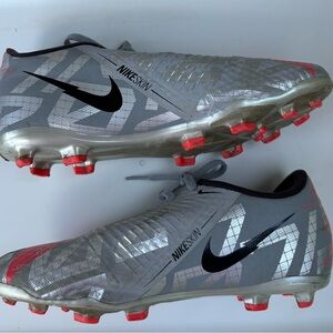 Nike Kids Phantom Venom Academy FG 'Metallic Grey Crimson'